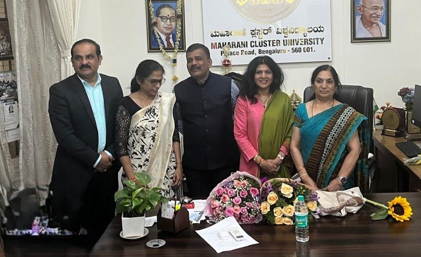ಮಹಾರಾಣಿ ಕ್ಲಸ್ಟರ್ ವಿವಿಯ ಪ್ರಭಾರ ಕುಲಪತಿಯಾಗಿ ಡಾ. ಮಮತಾ ಬಿ. ಅಧಿಕಾರ ಸ್ವೀಕಾರ