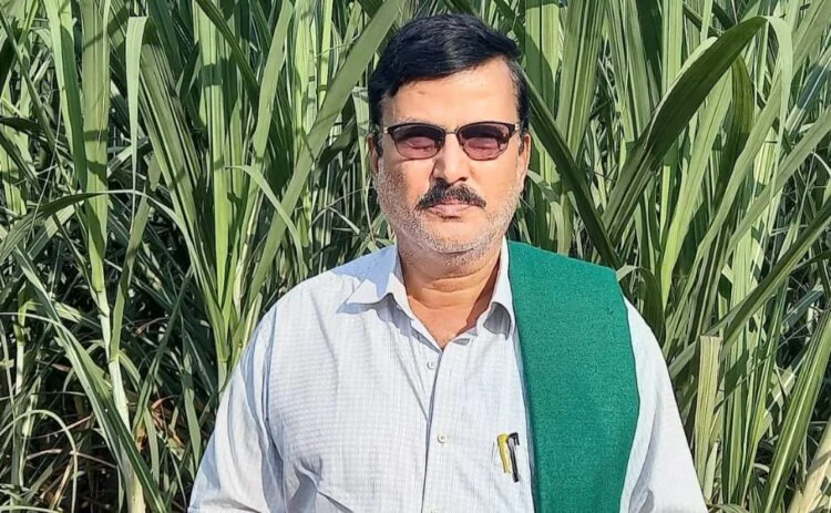 ಬರದಿಂದ ತತ್ತರಿಸಿದ ರೈತರಿಗೆ ಪರಿಹಾರ ಬಿಡುಗಡೆ ಮಾಡಿ; ಸರ್ಕಾರದಲ್ಲಿ ಹಣ ಇಲ್ಲವಾದರೆ ಶಾಸಕರು, ಮಂತ್ರಿಗಳು ವೇತನ ಬಿಟ್ಟುಕೊಡಿ ಎಂದ ಕುರುಬೂರು